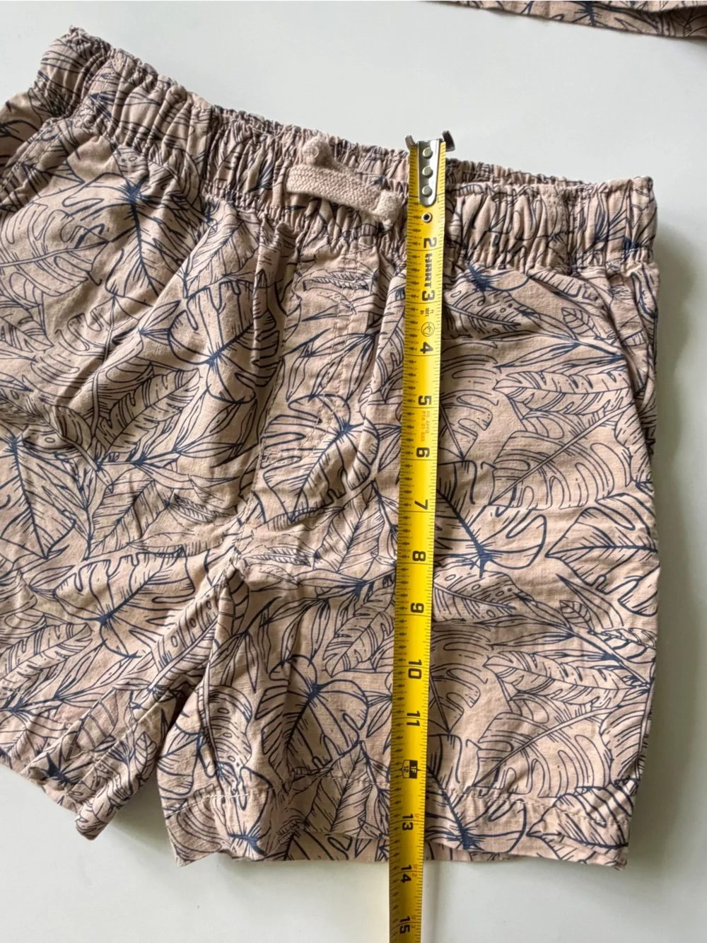 Tommy Bahama Boys M 10/12 Hawaiian Button Down Shirt Short Set‎ Tan Floral Leaf